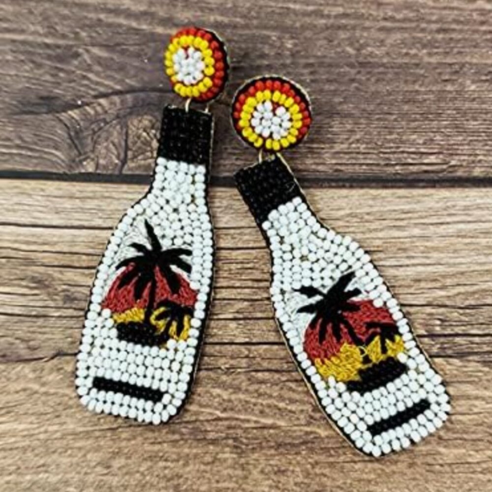 🍹 Beaded Caribbean Rum Dangle Earrings 🍹